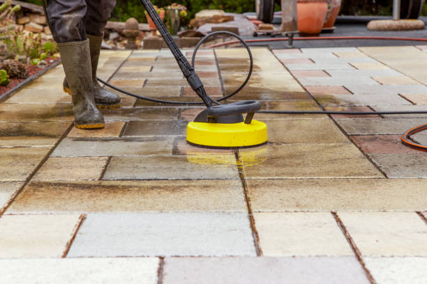 Best Oil Spill Cleanup  in Eustis, FL