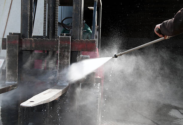 Best Factory Floor Cleaning  in Eustis, FL